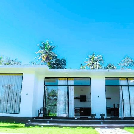 The Glade Aparthotel Weligama Exterior foto